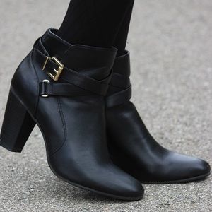 Merona Kailey Black Heel Bootie Gold Buckle-Size 6